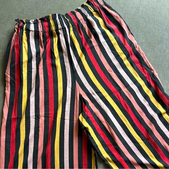 Volcom Lotsa Likes Matching Set w/ Pants & Cropped Top - Picture 10 of 11